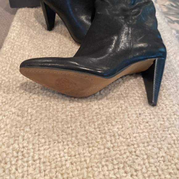 Vince Camuto ankle boots - Picture 5 of 5